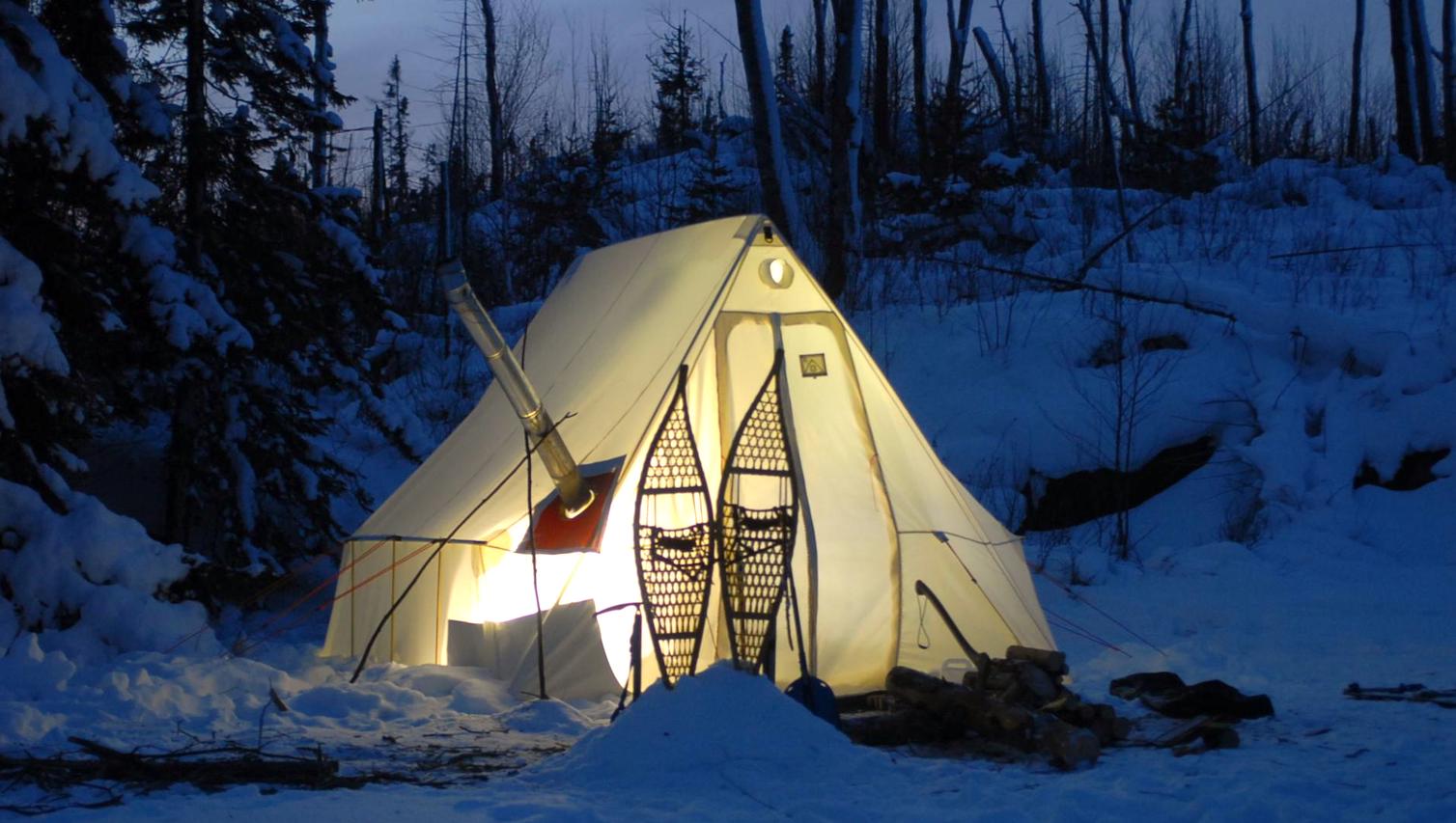 appalachian tent snow night